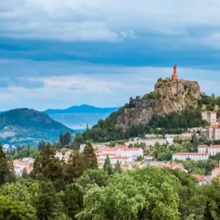 شقة Idealement Situe Le Puy-en-Velay